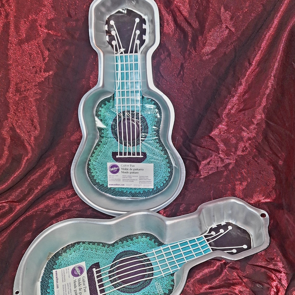 Wilton Guitar Cake Pan Set